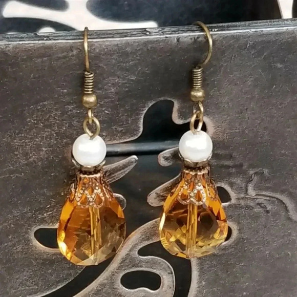 Handmade Steampunk Amber Faceted Glass Teardrop Antiqued Brass Dangle Earrings - Picture 5 of 6